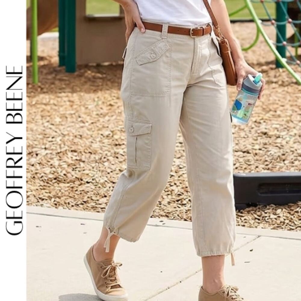 Geoffrey Beene Sport Cropped Cargo Pants 10 Khaki Utility Casual Chic